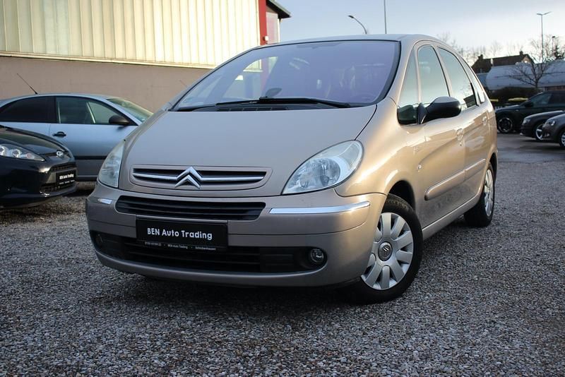 Beige Gebraucht 2006 Citroën Xsara Picasso Van / Kleinbus | 1.500 € (Fairer Preis) - Bild 1/4