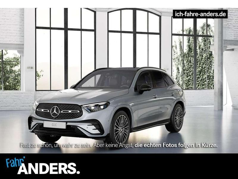 Hightech silber Gebraucht 2023 Mercedes GLC300e AMG SUV | 63.844 € (Fairer Preis) - Bild 1/2