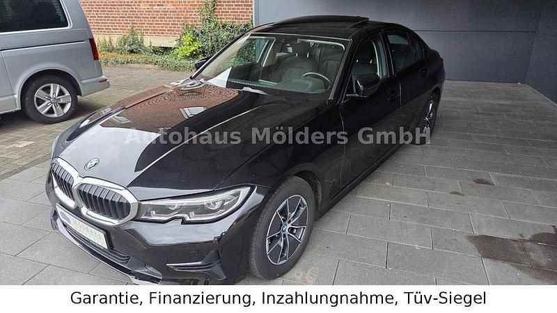 Schwarz Gebraucht 2020 BMW 318 Limousine | 21.750 € (Fairer Preis) - Bild 1/4