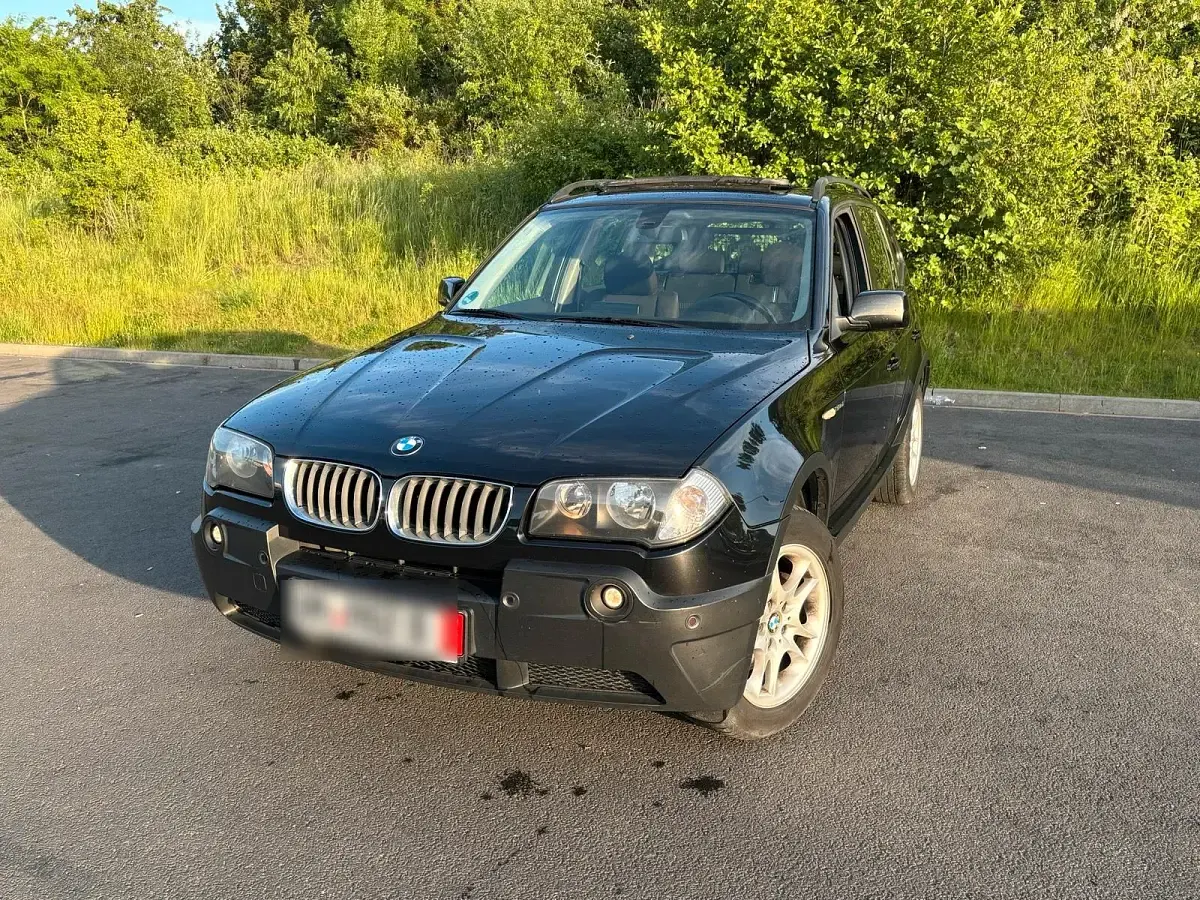 Gebraucht BMW X3 150 PS (110 kW) 2005 Schwarz SUV