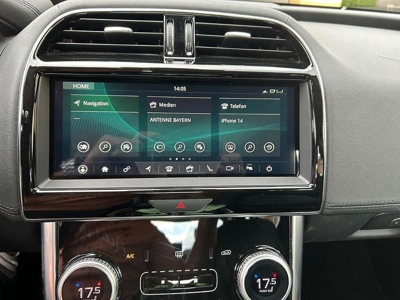 Gebraucht Jaguar XE S 179 PS (131 kW) 2019 Schwarz Limousine