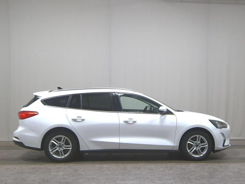Gebraucht Ford Focus Cool & Connect 120 PS (88 kW) 2021 Weiss Kombi