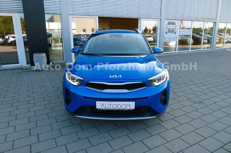 Gebraucht Kia Stonic Vision 101 PS (74 kW) 2024 (spb) bathysblau SUV