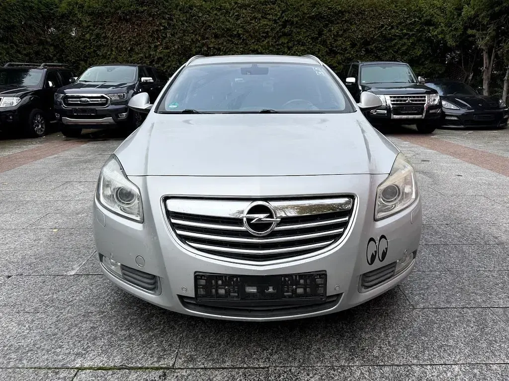 Gebraucht Opel Insignia Innovation 160 PS (117 kW) 2011 Silber Kombi