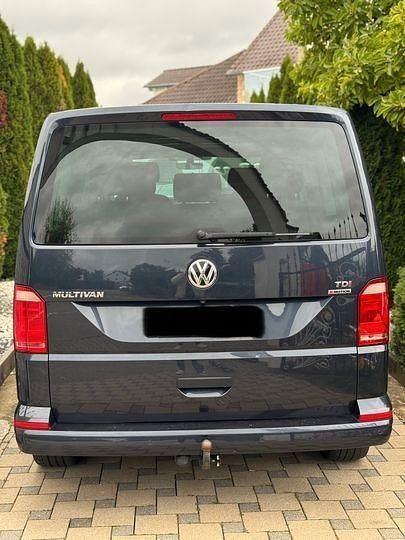 Gebraucht VW Multivan 150 PS (110 kW) 2016 Blau Van