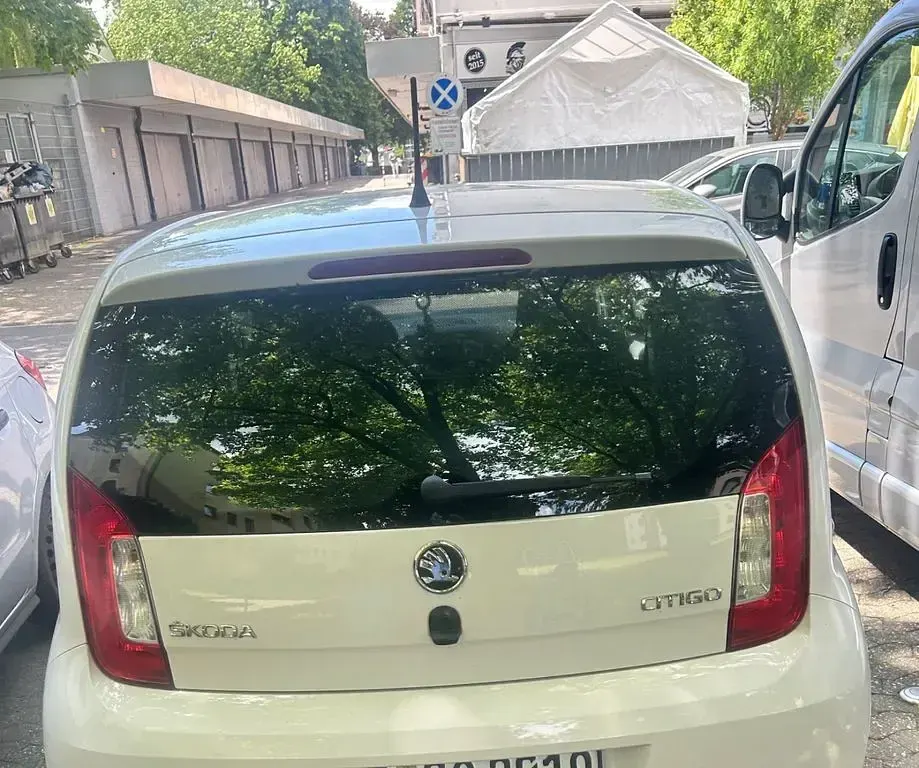 Gebraucht Skoda Citigo Active 60 PS (44 kW) 2016 Weiß Kleinwagen