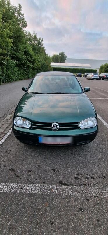Grün Gebraucht 1999 VW Golf IV Limousine | 1.200 € (Fairer Preis) - Bild 1/4