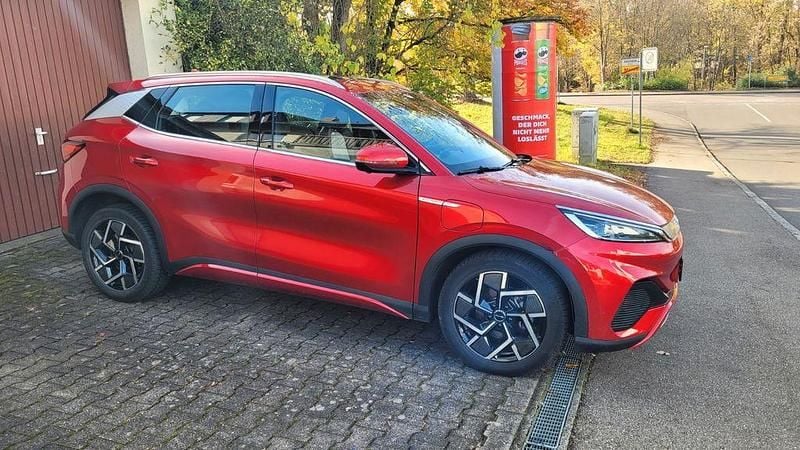 Gebraucht BYD Atto 3 Design 150 kW (204 PS) 2022 Rot SUV