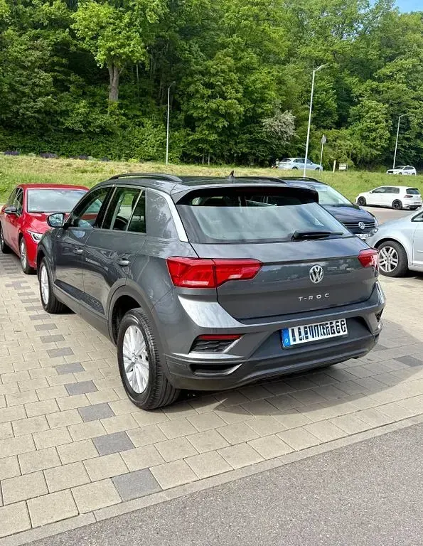 Gebraucht VW T-Roc 116 PS (85 kW) 2019 Grau SUV