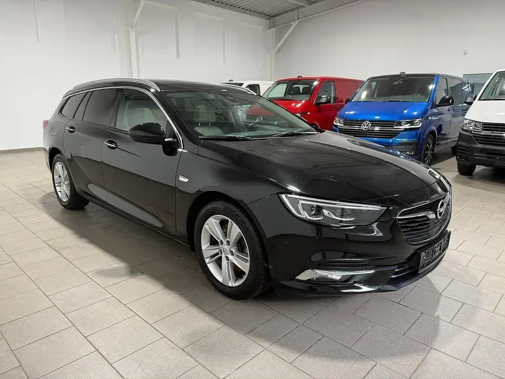 Gebraucht Opel Insignia Business Edition 170 PS (125 kW) 2018 Onyxschwarz metallic Kombi