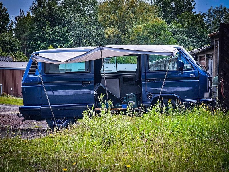 Second-hand VW T3 70 CP (51 kW) 1992 Albastru Van