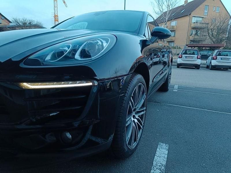 Gebraucht Porsche Macan Turbo 258 PS (189 kW) 2015 Schwarz SUV