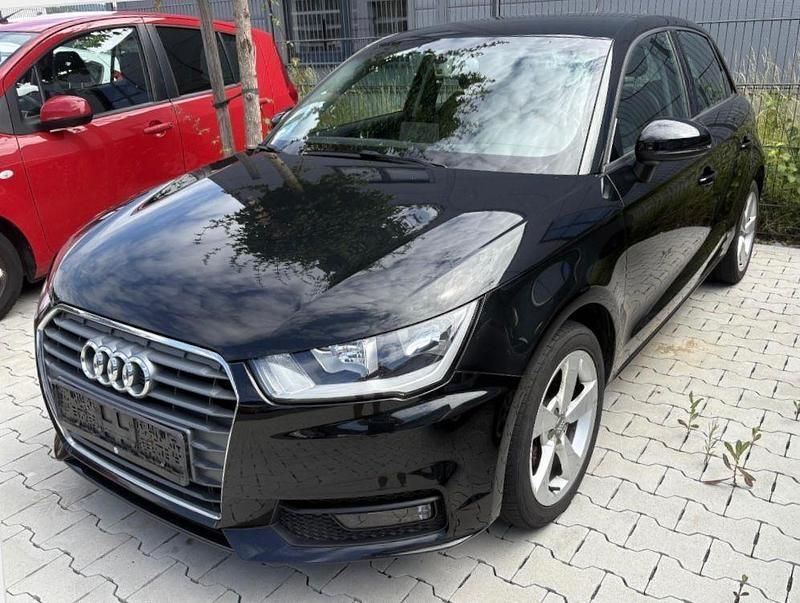 Schwarz Gebraucht 2017 Audi A1 Sportback Sport Kleinwagen | 9.600 € (Guter Preis) - Bild 1/4