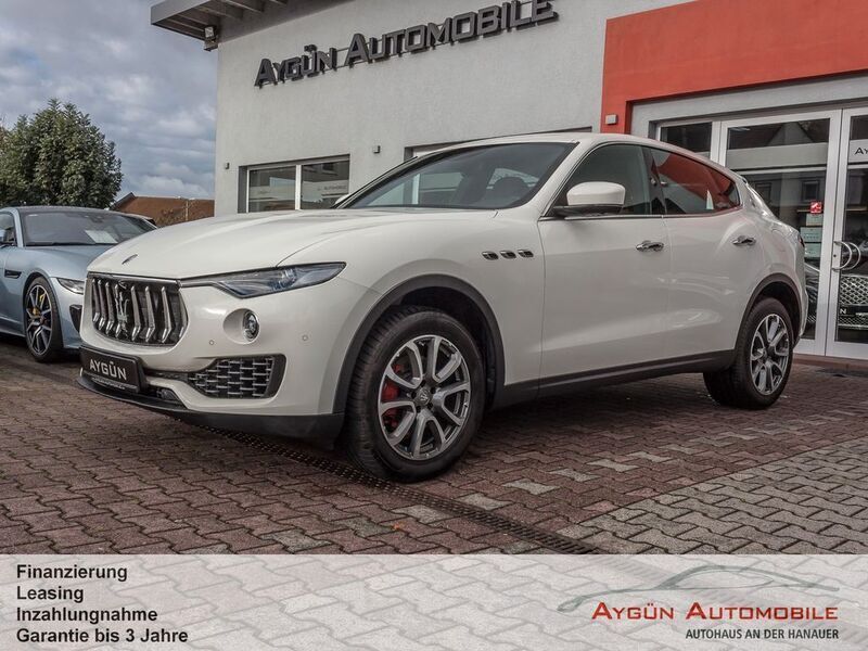 Weiß Gebraucht 2018 Maserati Levante GranLusso SUV | 37.995 € (Guter Preis) - Bild 1/4