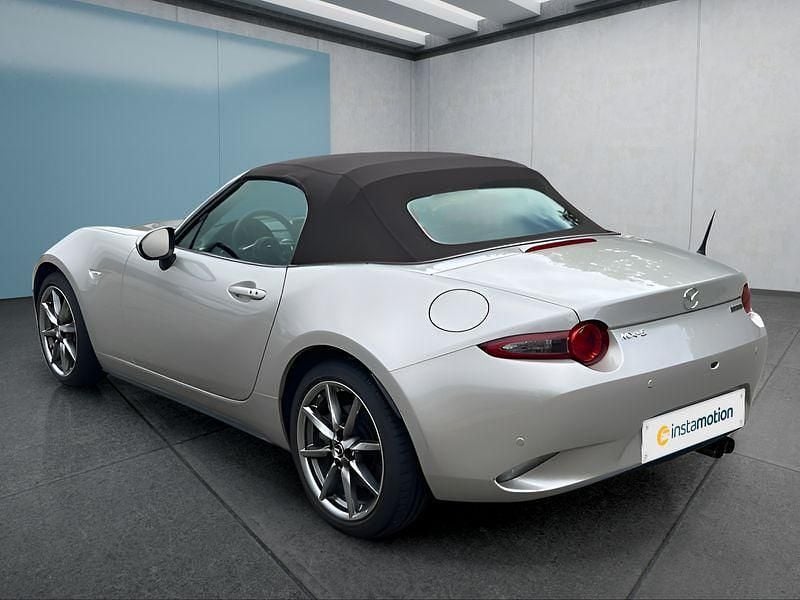 Gebraucht Mazda MX5 184 PS (135 kW) 2023 Braun Cabrio