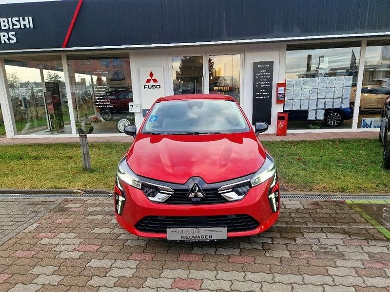 Neu Mitsubishi Colt Plus 67 PS (49 kW) 2025 Aurorarot Kleinwagen