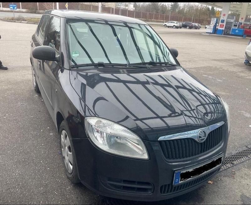 Schwarz Gebraucht 2009 Skoda Fabia Kleinwagen | 2.900 € (Fairer Preis) - Bild 1/4