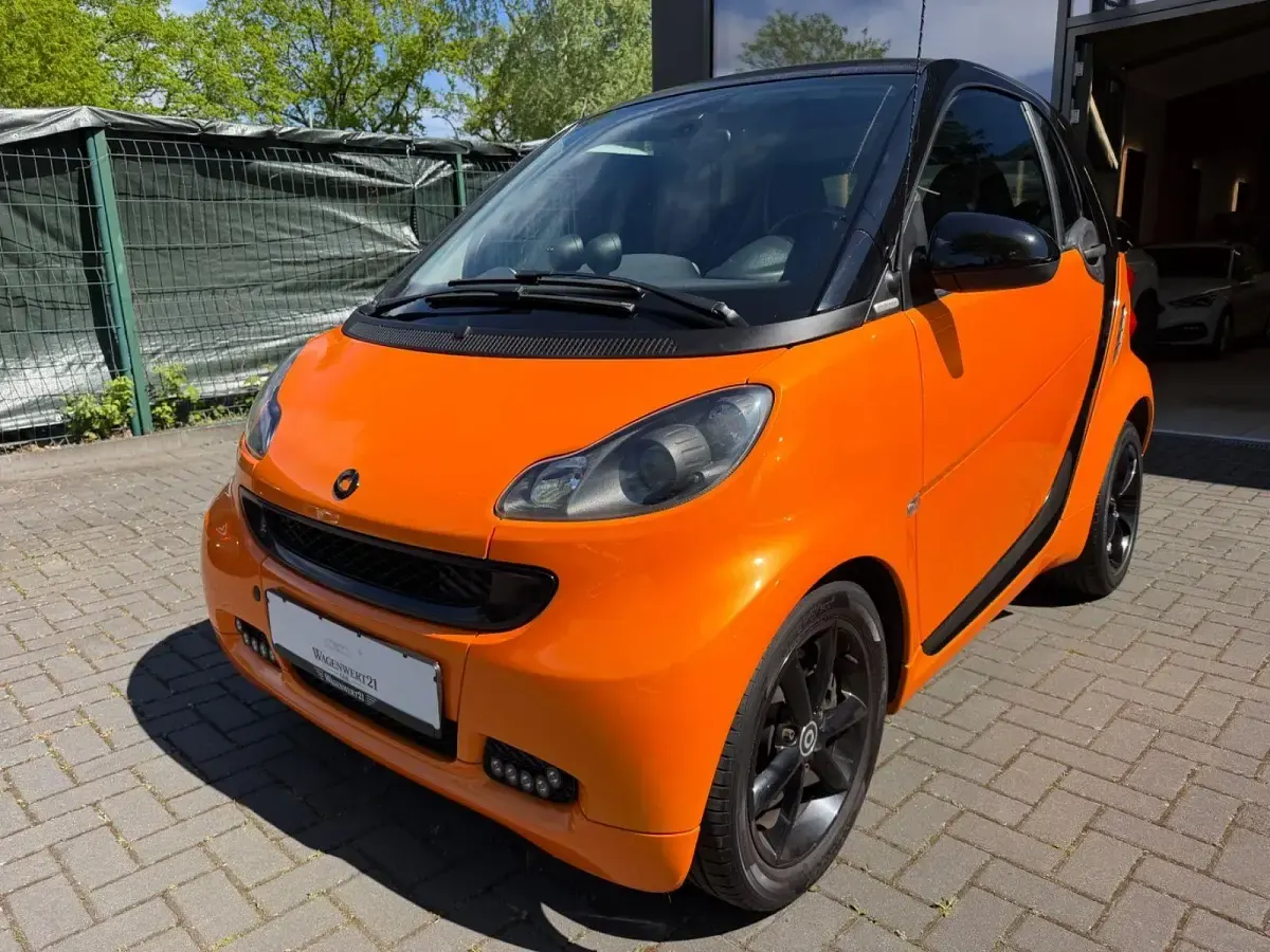 Usata Smart ForTwo Coupé 84 CV (61 kW) 2011 Arancione Coupé