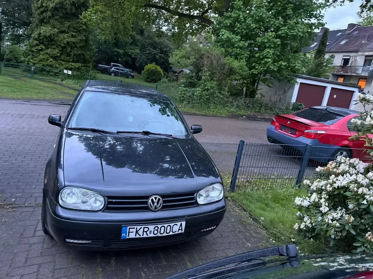 Gebraucht VW Golf IV 90 PS (66 kW) 2004 Blau Kleinwagen
