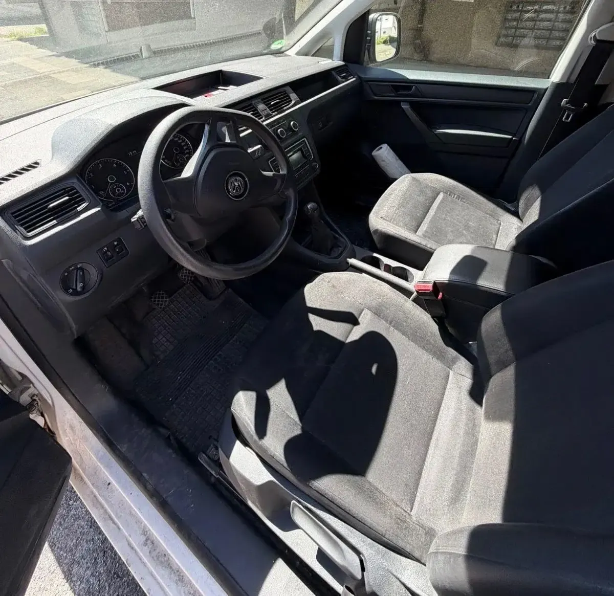 Usata VW Caddy 102 CV (75 kW) 2018 Bianco Monovolume