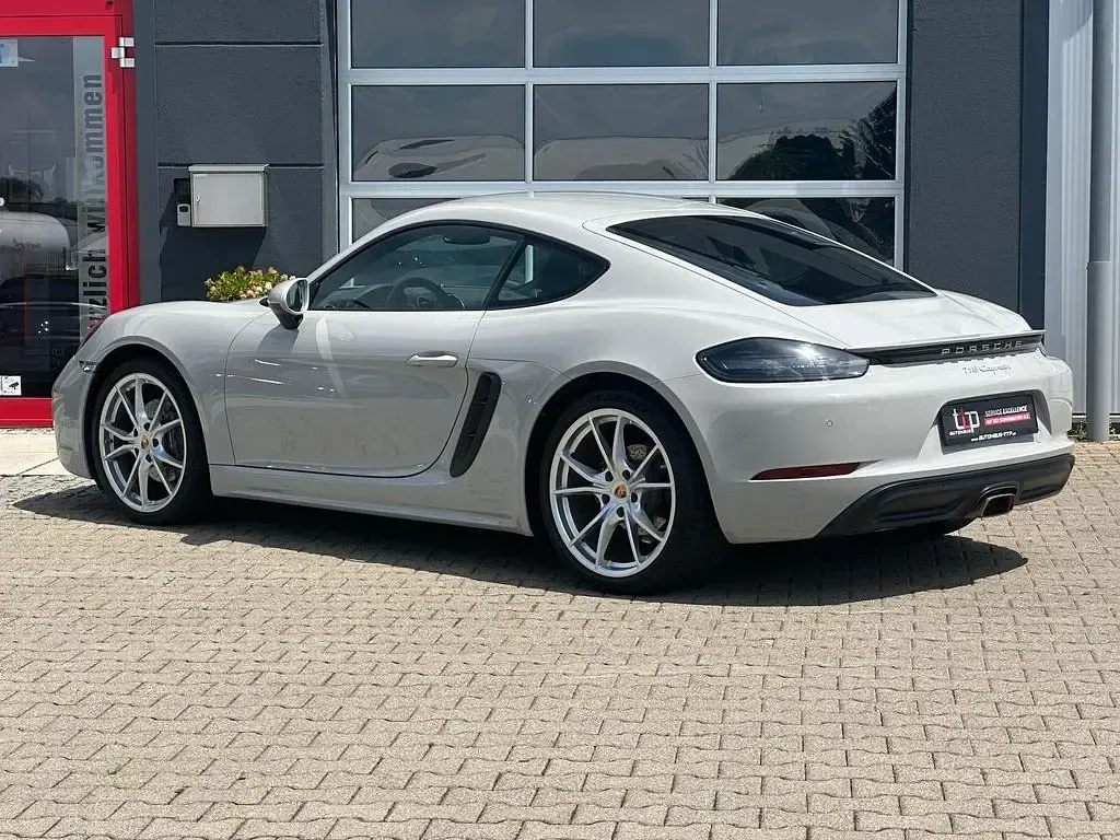 Gebraucht Porsche 718 299 PS (219 kW) 2021 Kreide Coupé