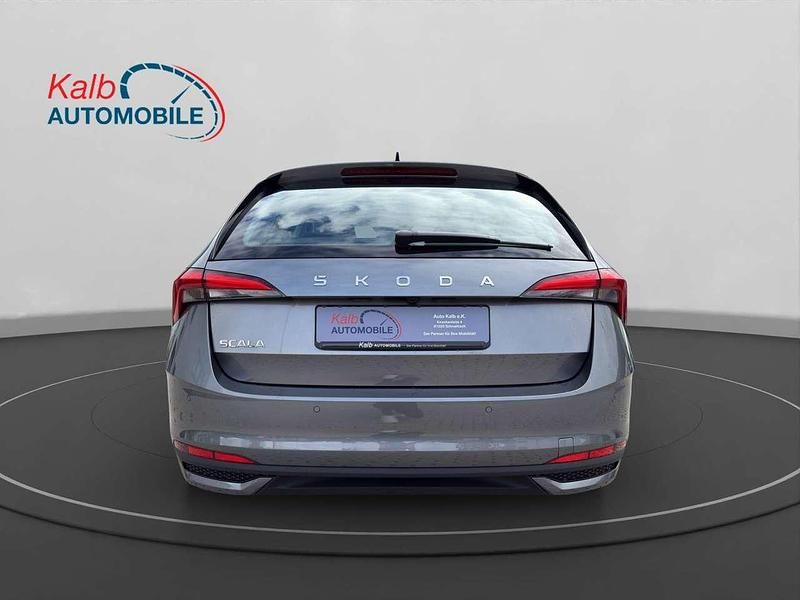 Neu Skoda Scala Selection 95 PS (69 kW) 2025 Grau Kleinwagen