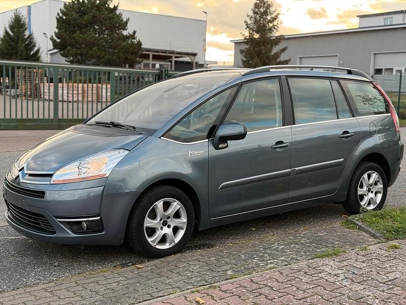 Grau Gebraucht 2009 Citroën C4 Picasso Van / Kleinbus | 5.000 € (Etwas zu teuer) - Bild 1/4