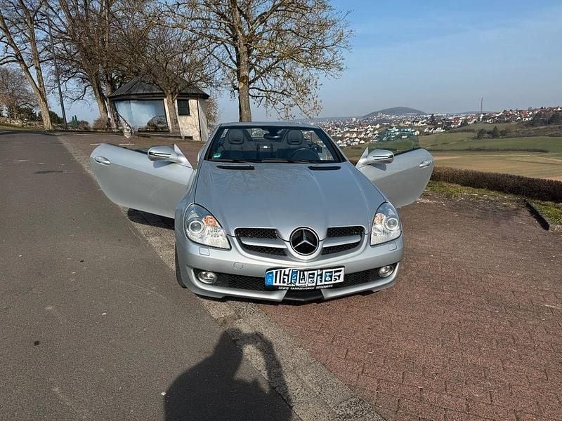 Gebraucht Mercedes SLK200 184 PS (135 kW) 2009 Silber Cabrio
