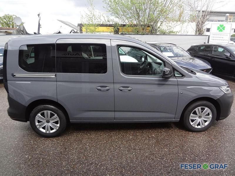 Gebraucht VW Caddy Basis 114 PS (83 kW) 2024 Pure grey Van / Kleinbus