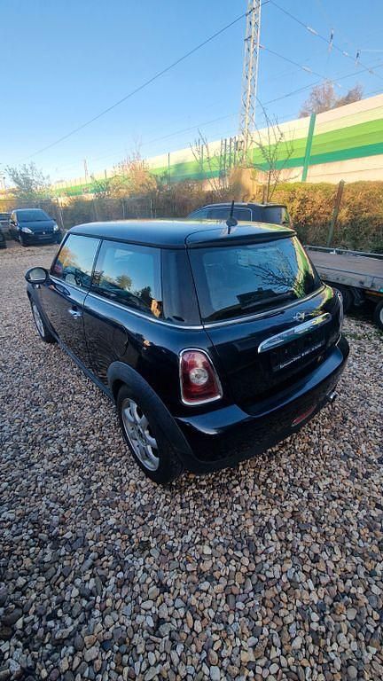 Gebraucht Mini ONE 95 PS (69 kW) 2007 Schwarz Kleinwagen