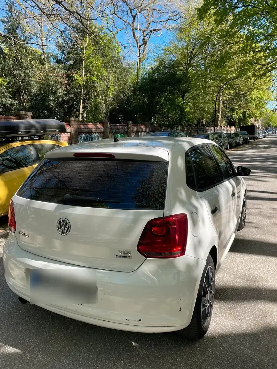 Gebraucht VW Polo 90 PS (66 kW) 2012 Weiß Kleinwagen