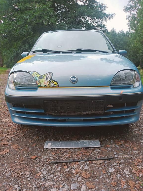 Blau Gebraucht 2003 Fiat Seicento Kleinwagen | 1.250 € (Fairer Preis) - Bild 1/4