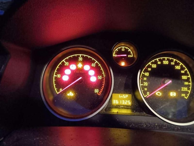 Gebraucht Opel Astra Edition 101 PS (74 kW) 2005 Limousine