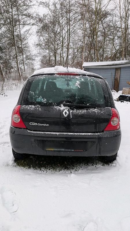 Blau Gebraucht 2008 Renault Clio II Campus Kleinwagen | 1.000 € - Bild 1/3