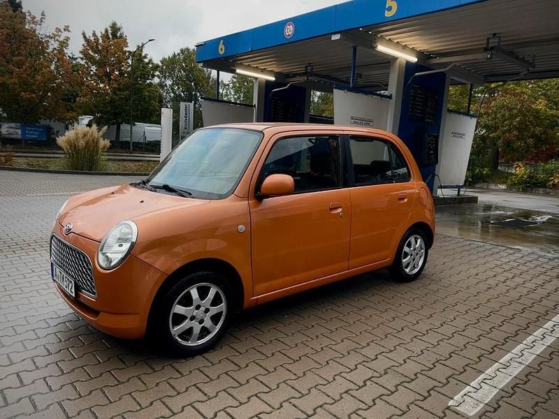 Orange Gebraucht 2007 Daihatsu Trevis Kleinwagen | 2.990 € (Superpreis) - Bild 1/4