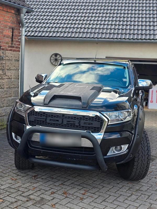 Gebraucht Ford Ranger Limited 200 PS (147 kW) 2017 Schwarz Pickup