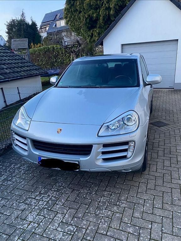 Gebraucht Porsche Cayenne 241 PS (177 kW) 2009 Silber SUV