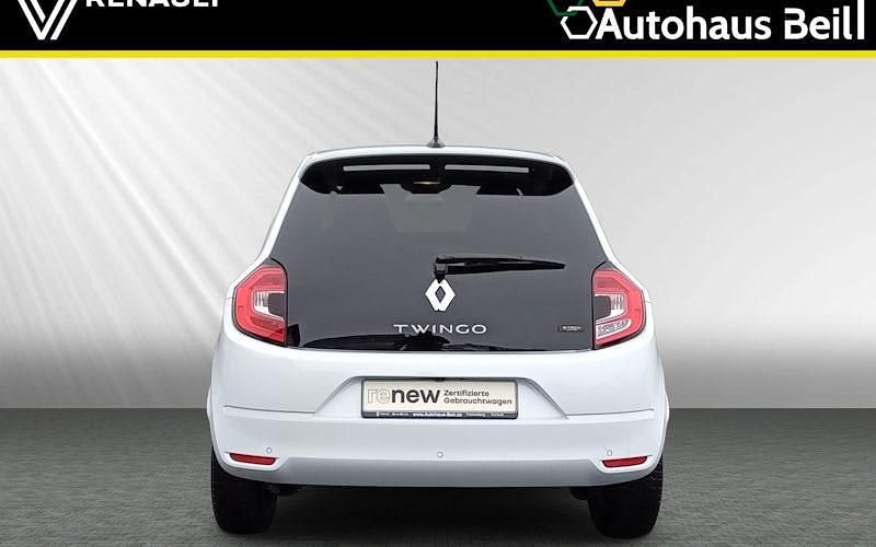 Gebraucht Renault Twingo Techno 60 kW (82 PS) 2023 Quarzweiß Kleinwagen