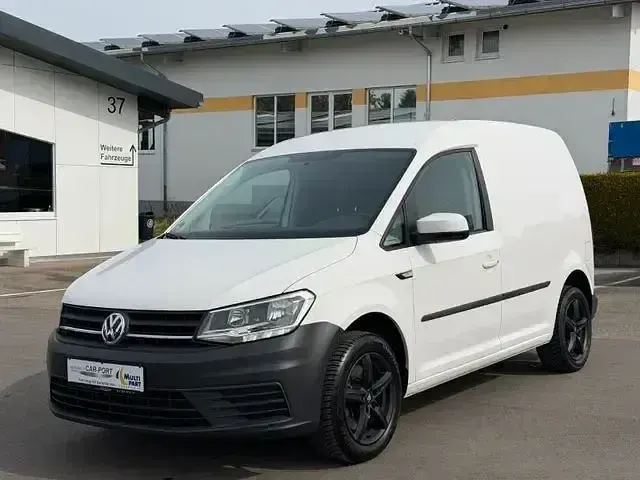 Gebraucht VW Caddy Trendline 131 PS (96 kW) 2020 Weiss Van / Kleinbus