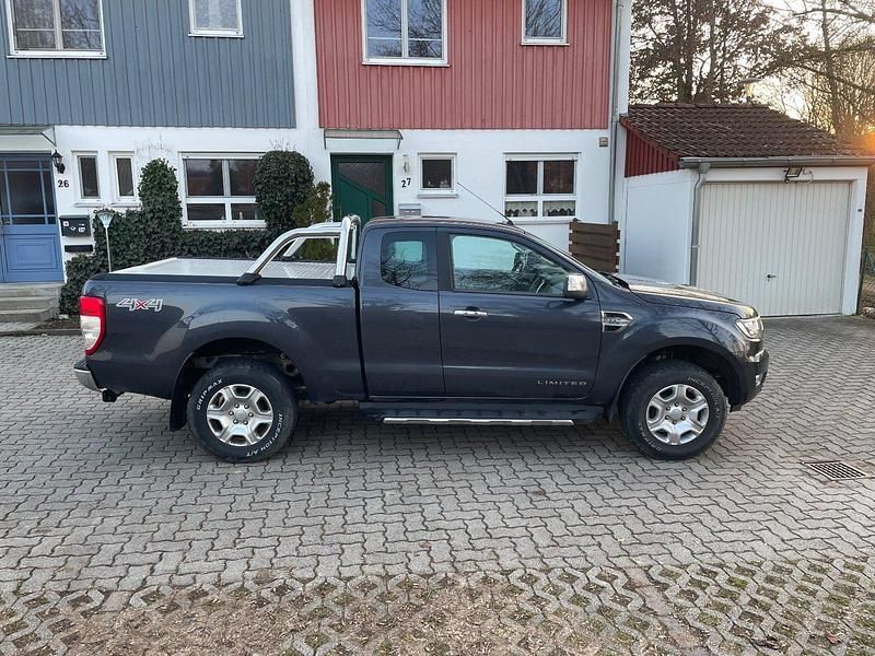 Gebraucht Ford Ranger Limited 150 PS (110 kW) 2018 Pickup