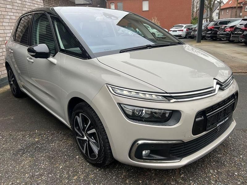 Gebraucht Citroën C4 SpaceTourer Shine 131 PS (96 kW) 2019 Gold Van / Kleinbus