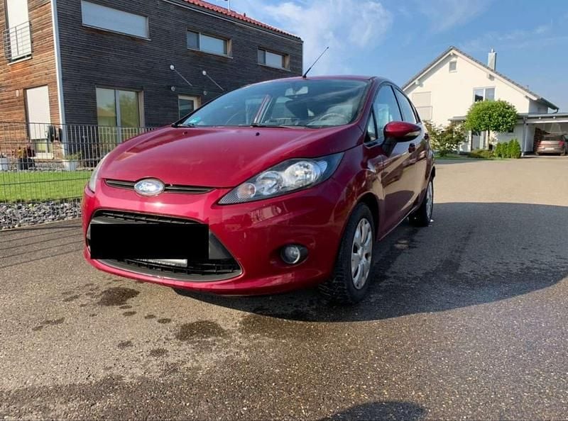 Violett Gebraucht 2009 Ford Fiesta Trend Limousine | 2.300 € (Superpreis) - Bild 1/4