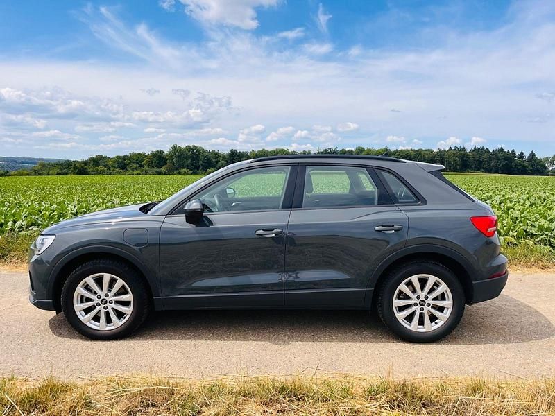Gebraucht Audi Q3 Ambiente 245 PS (180 kW) 2021 Grau SUV