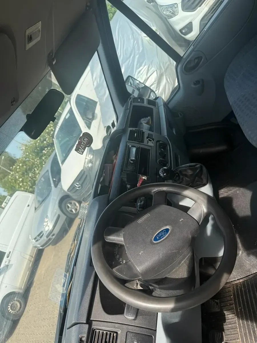 Gebraucht Ford Transit 105 PS (77 kW) 2012 Blau Van / Kleinbus