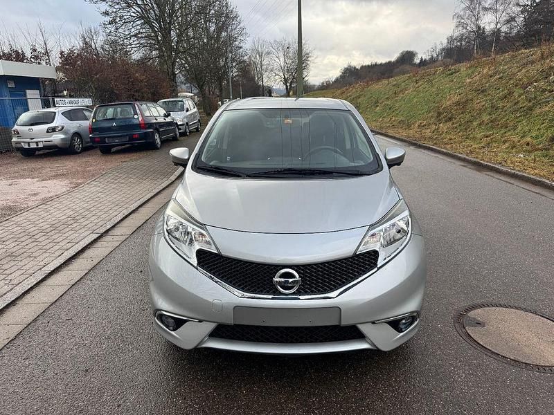Gebraucht Nissan Note 360º 98 PS (72 kW) 2014 Silber Kleinwagen