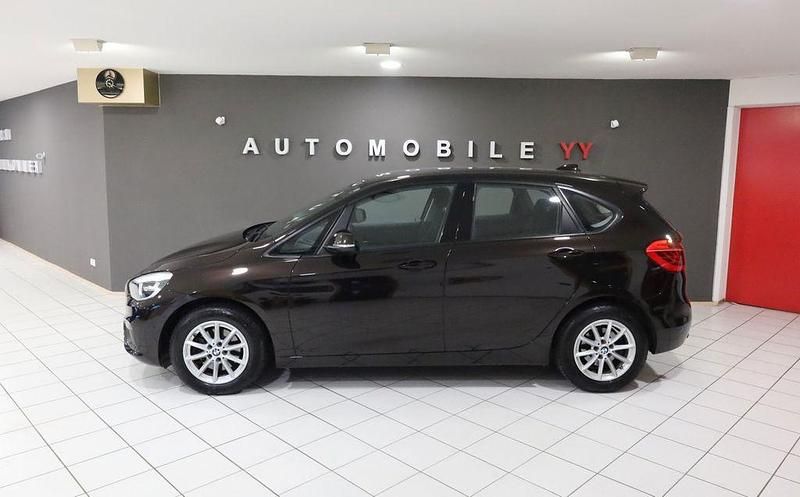 Gebraucht BMW 220 Active Tourer Advantage 192 PS (141 kW) 2017 Braun Van / Kleinbus