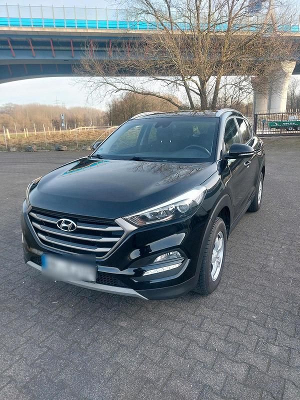 Schwarz Gebraucht 2017 Hyundai Tucson Edition SUV | 13.899 € (Fairer Preis) - Bild 1/4