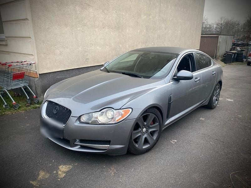 Gebraucht Jaguar XF 241 PS (177 kW) 2010 Grau Limousine