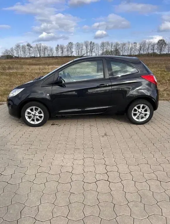 Gebraucht Ford Ka Trend 75 PS (55 kW) 2013 Blau Kleinwagen