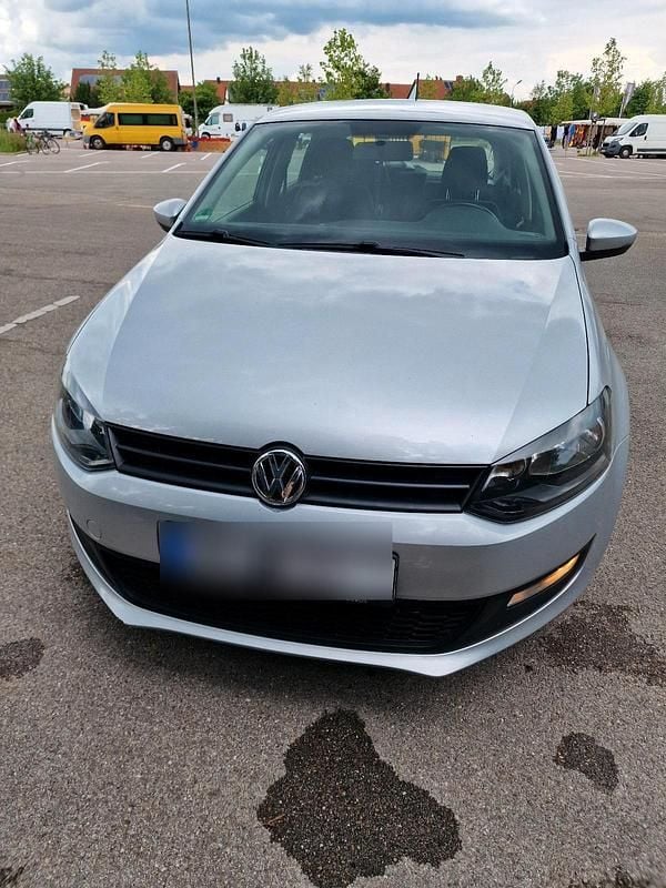 Gebraucht VW Polo 60 PS (44 kW) 2010 Grau Kleinwagen